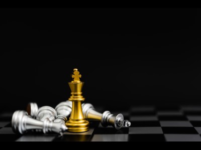 Jak geopolitická rizika ovlivňují drahé kovy