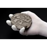 Stříbrná 1kg investiční mince Český lev 2026 vysoký reliéf, patina stand - obrázek 7